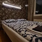 Arctic Aura With Jacuzzi רובניימי