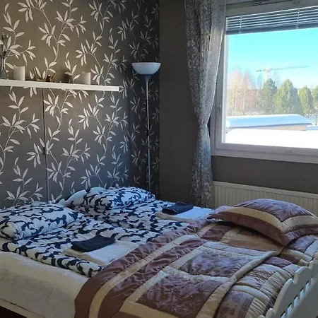 Huoneisto Arctic Aura With Jacuzzi